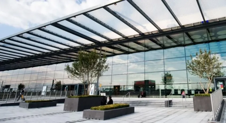 Ataque cibernético afeta sistemas de check-in em grandes aeroportos da Europa – M&E