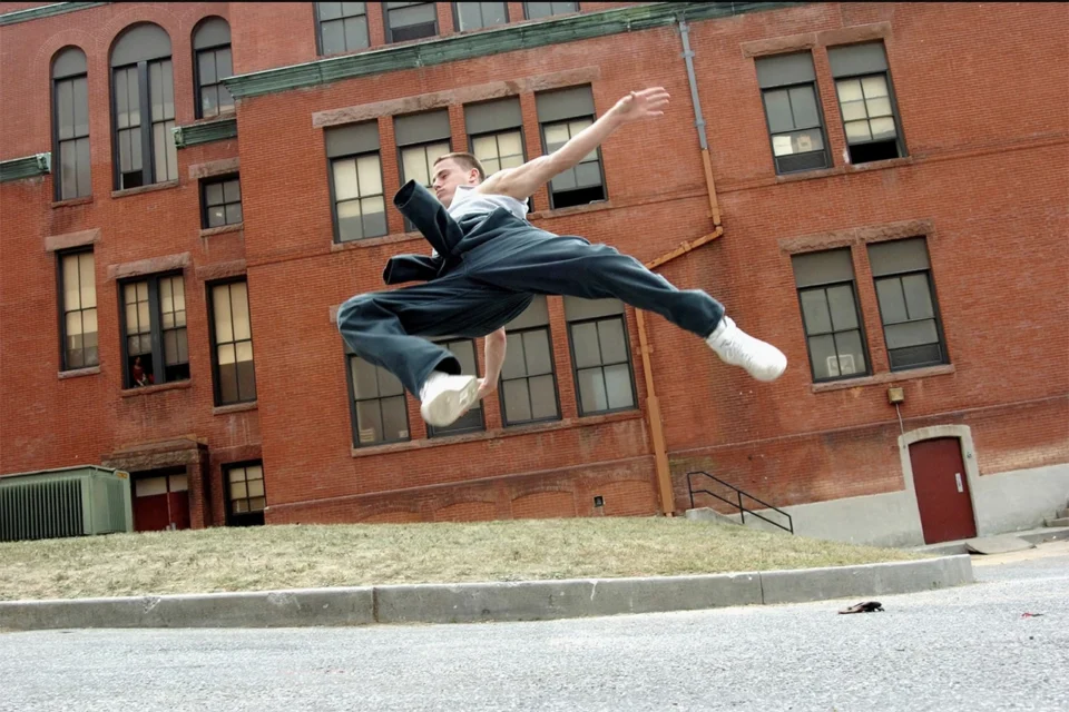 Com Channing Tatum, filme na Netflix nos vende esperança e nos distrai do mundo real