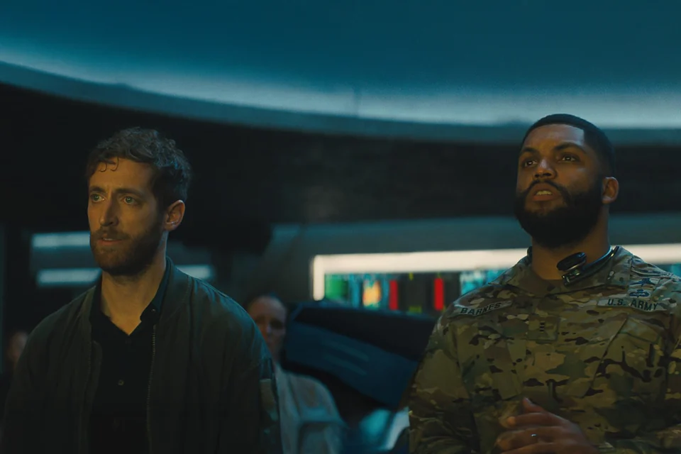 Desligue o cérebro, prepare a pipoca: o filme perfeito para o fim de semana chegou hoje à Netflix