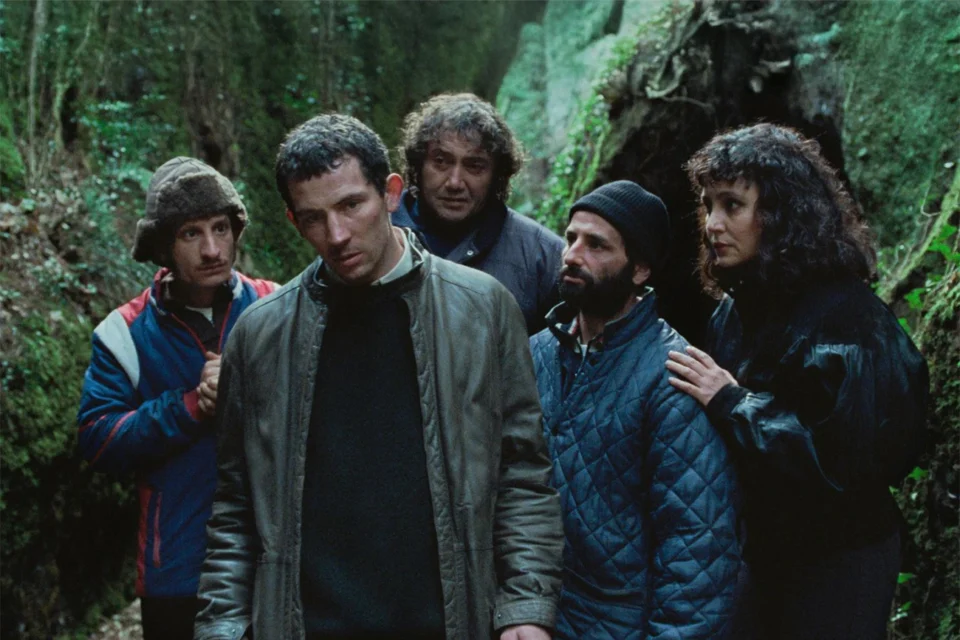 O filme de realismo mágico na Mubi que fez Cannes aplaudir por 9 minutos e vai te deixar em transe