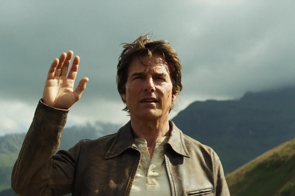 O melhor suspense de ação de 2025 chegou sob demanda ao Prime Video, e Tom Cruise não vai te deixar piscar