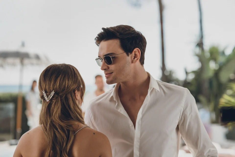 Sucesso global: romance do Prime Video ocupa o 1º lugar em 52 países há uma semana