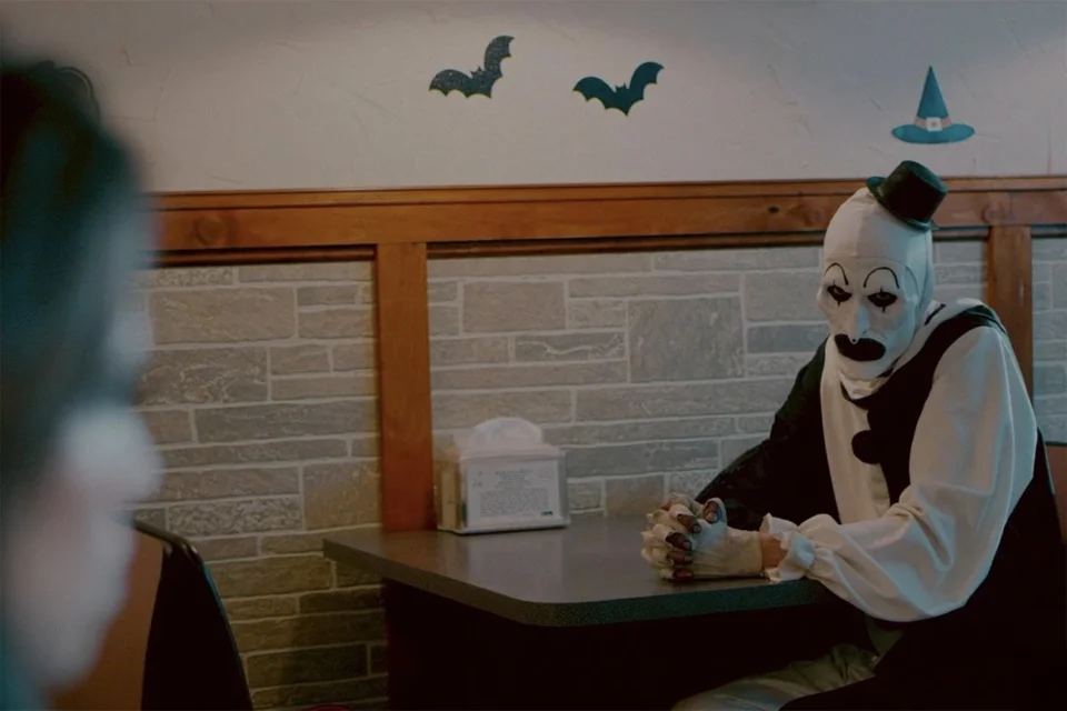 Terror sangrento no Prime Video vai te fazer encarar os piores pesadelos