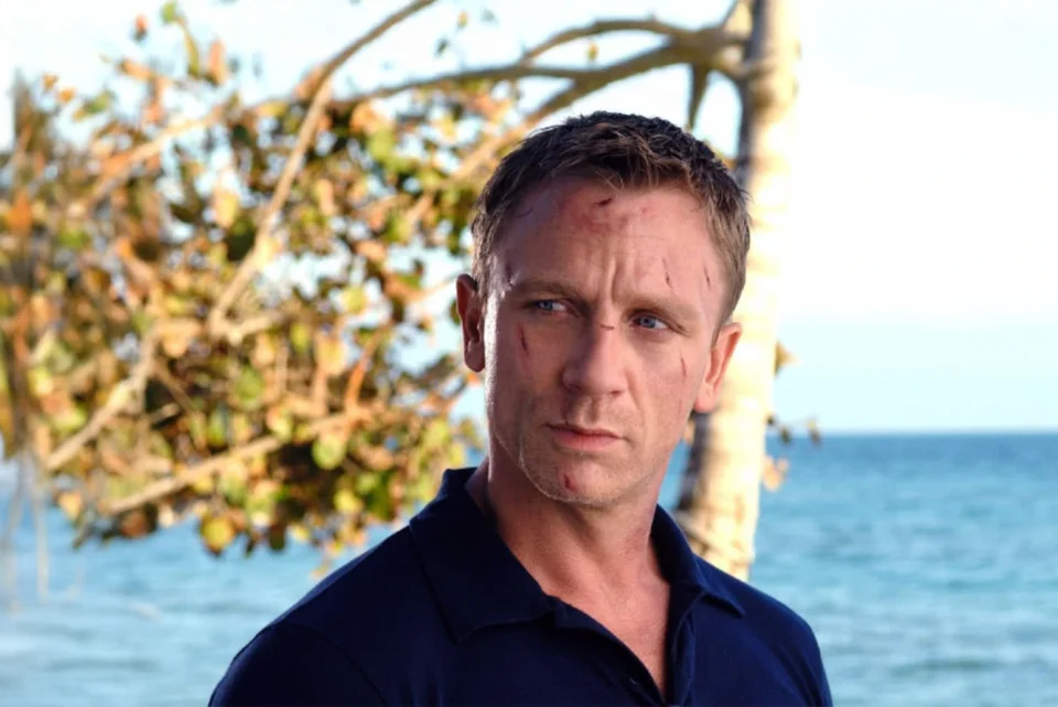 Você nunca viu um thriller de ação tão elegante quanto esse — no Prime Video