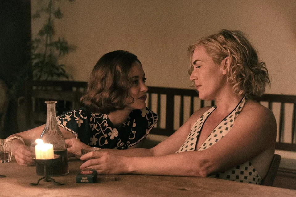 Baseado em um livro que vendeu 5 milhões de exemplares, o filme com Kate Winslet é um dos tesouros escondidos do Prime Video
