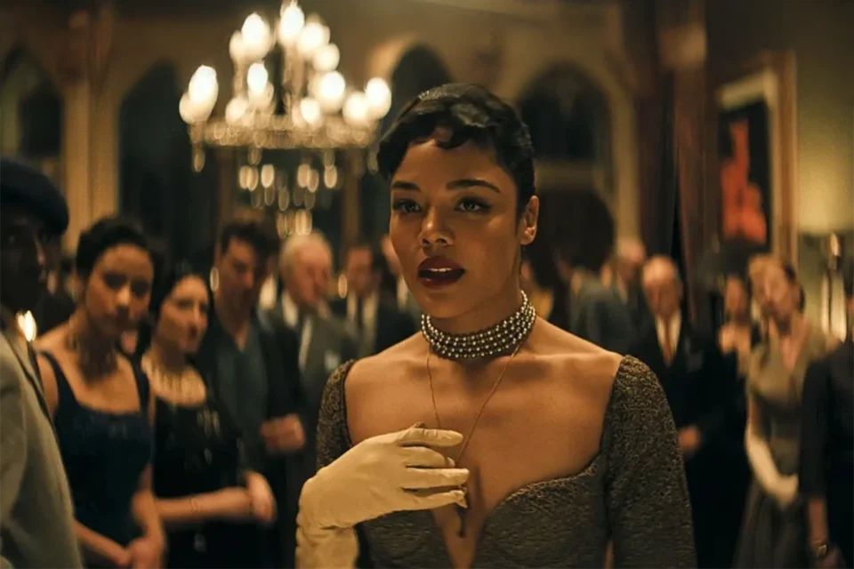 Clássico de Ibsen ganha vida nova no Prime Video — e você vai querer discutir depois na mesa do bar