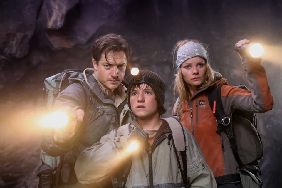 Clássico de Júlio Verne vira aventura imperdível com Brendan Fraser e Josh Hutcherson na Netflix