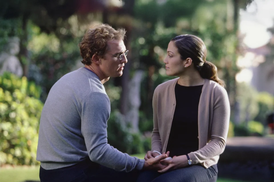 Comédia romântica com Jennifer Lopez e Matthew McConaughey traz de volta a sensação de que tudo pode dar certo, no Prime Video