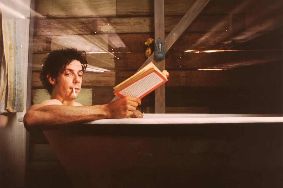 Comédia romântica mais bizarra e esquisitamente doce que você vai ver e nunca vai esquecer, no Prime Video