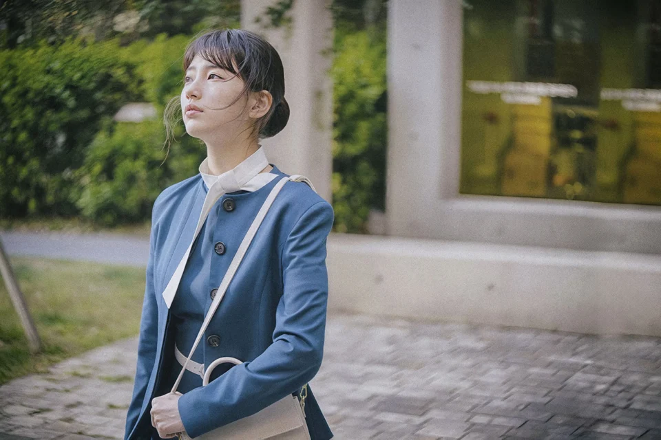 Diferente de qualquer outro, romance distópico com toque de realismo mágico é um dos filmes mais belos da Netflix