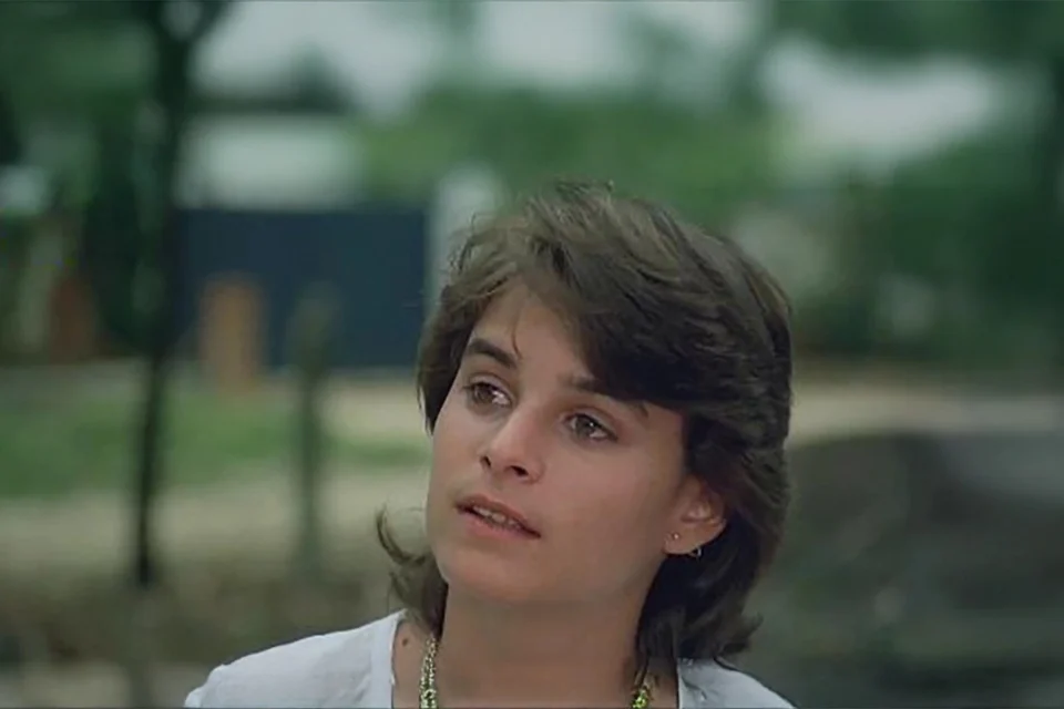 Ela foi o rosto dourado da geração saúde. Aos 35, morreu numa UTI em silêncio. A TV já gravava o próximo capítulo