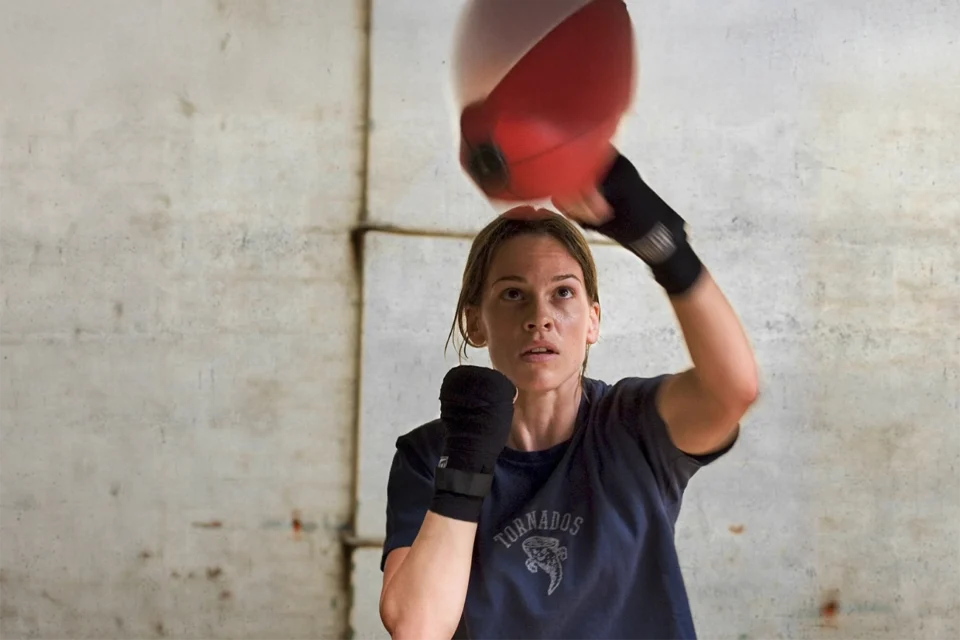 Filme com Hillary Swank e Clint Eastwood no Prime Vide vai te desmontar emocionalmente sem pedir licença