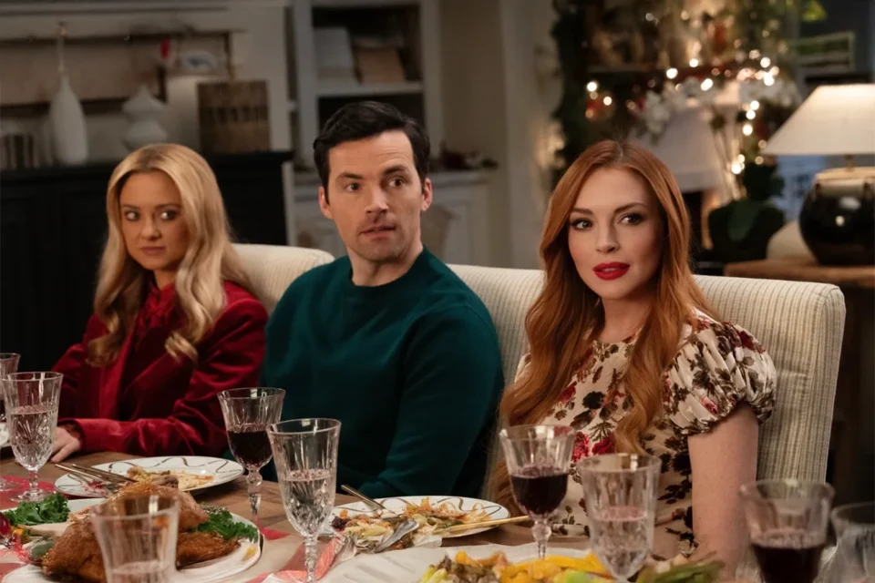 Filme natalino com Lindsay Lohan, na Netflix, é tão previsível quanto acolhedor — e isso é um elogio