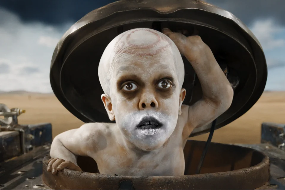 O filme de ação alucinante que ficou 200 dias no Top 10 do streaming mundial finalmente chegou à Netflix