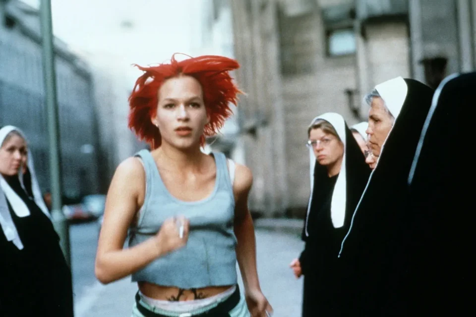 Se você nunca viu esse filme, ainda não entendeu o que é cinema. É como tomar um tiro de adrenalina e amar cada segundo