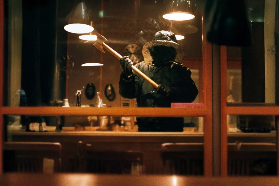 Slasher clássico dos anos 90 na Netflix que vai renovar seu medo do banco de trás do carro