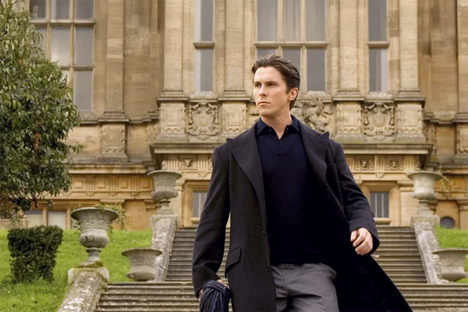 A história comercial desgastada que Christopher Nolan transformou em thriller político de respeito, na Netflix