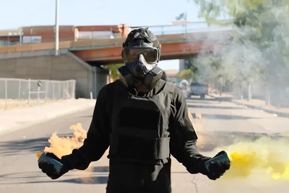 Acaba de chegar no Prime Video o thriller de ação eletrizante que vai fazer você passar o réveillon na frente da tevê