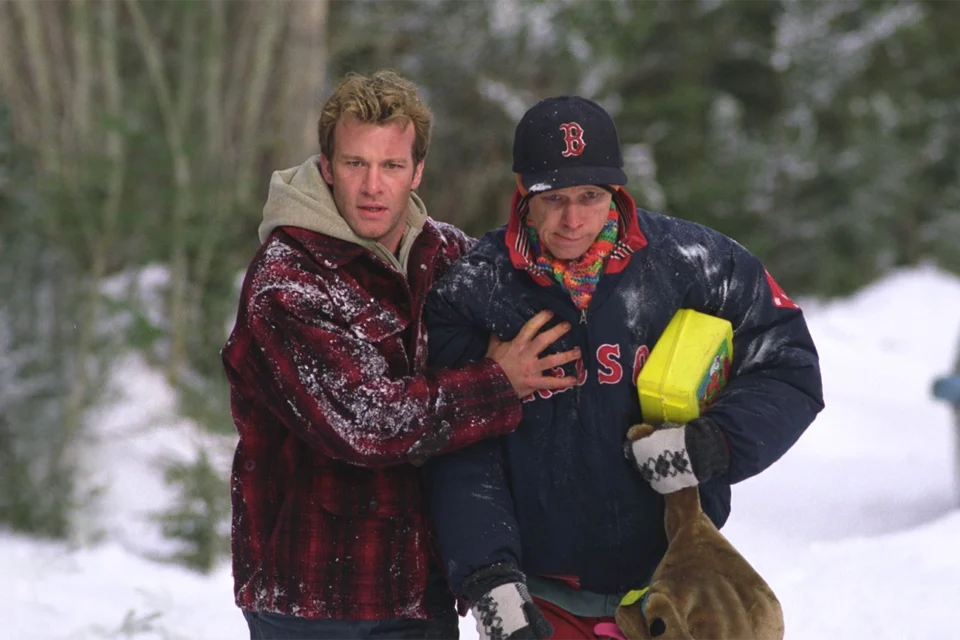 Baseado em obra de Stephen King, terror que foi rechaçado à época, hoje virou clássico cult na HBO Max