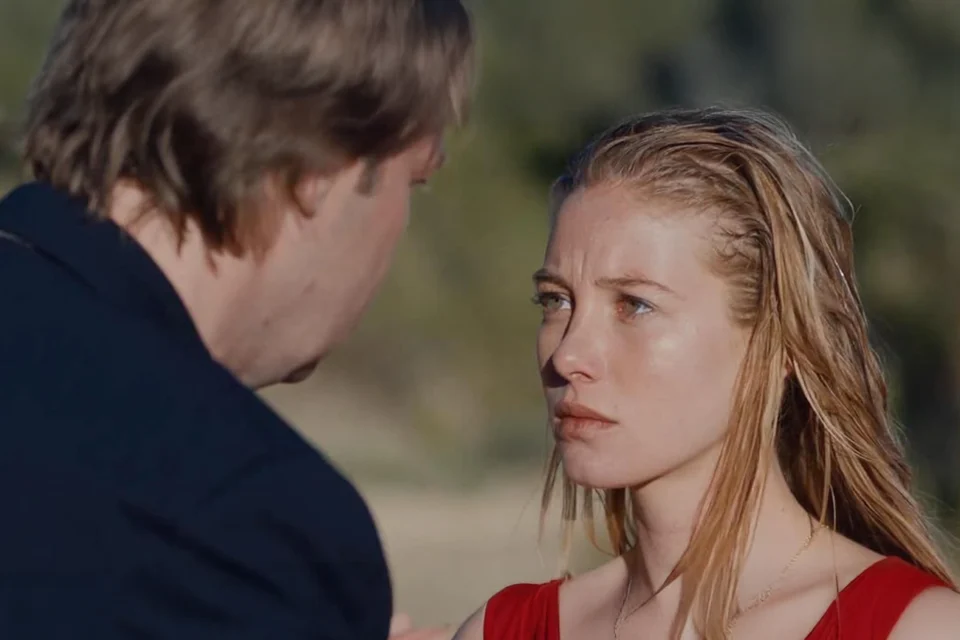 Charlotte Vega e Christian McKay no Prime Video: suspense britânico que prende sem exageros