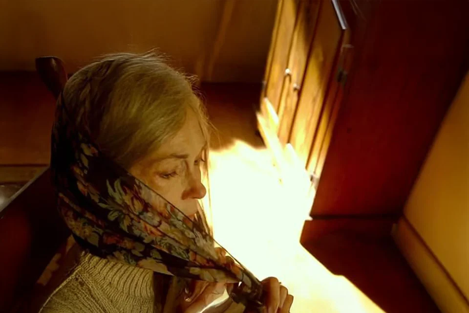 Chegou na Netflix: o suspense de M. Night Shyamalan que parece normal por 10 minutos — e depois não solta mais