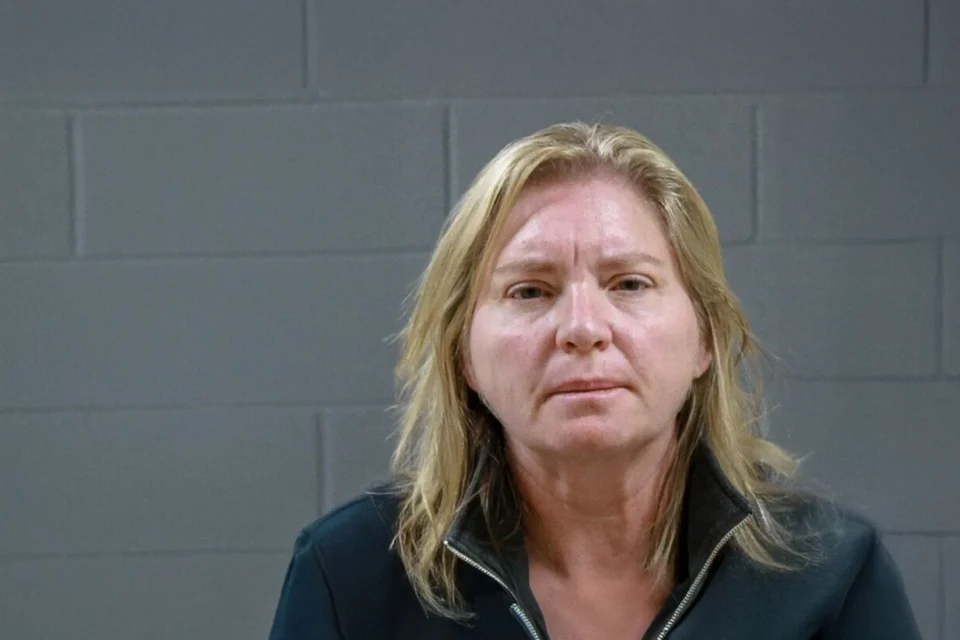 Documentário na Netflix expõe o lado sombrio de uma conselheira familiar aclamada nas redes