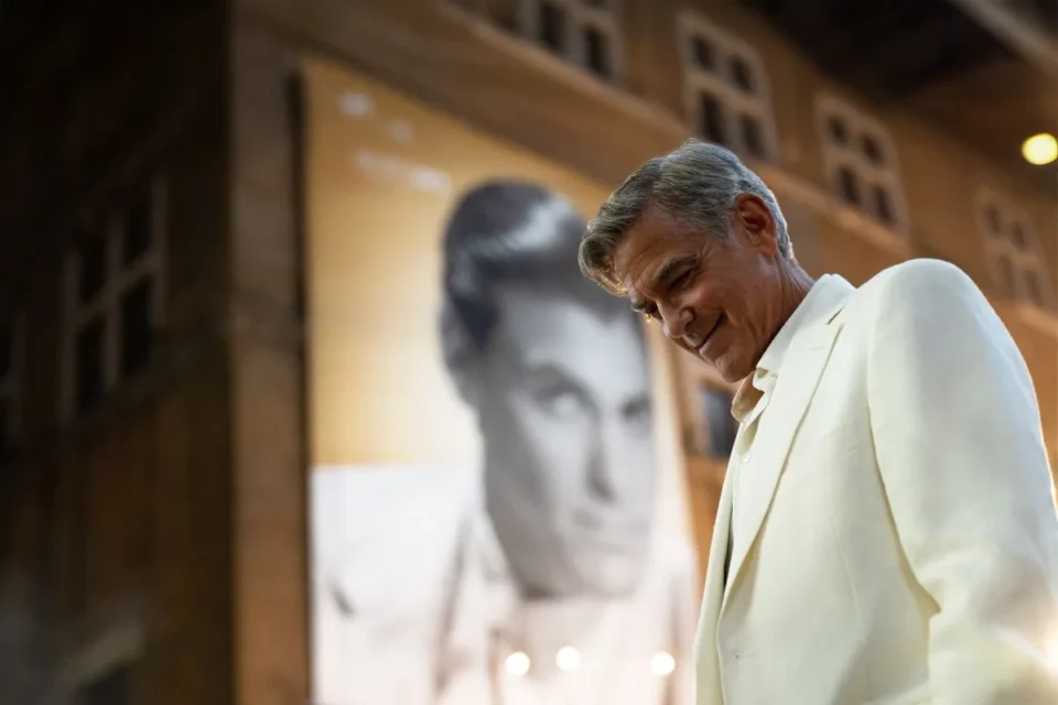 Drama de Noah Baumbach com George Clooney provoca riso, incômodo e uma estranha ternura — na Netflix