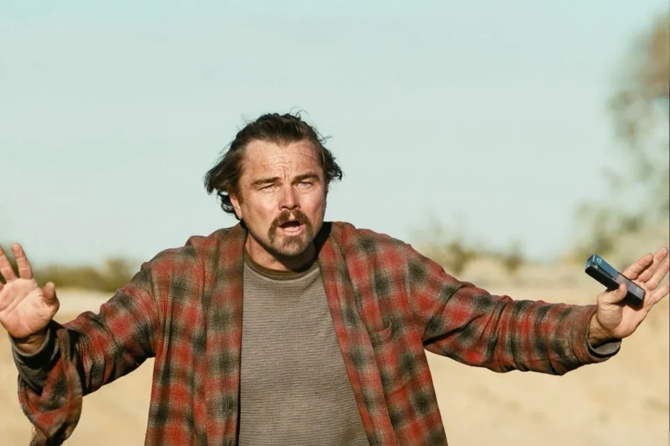 Globo de Ouro 2026: suspense com Leonardo DiCaprio e Sean Penn, recordista de 9 indicações, estreia sob demanda no Prime Video