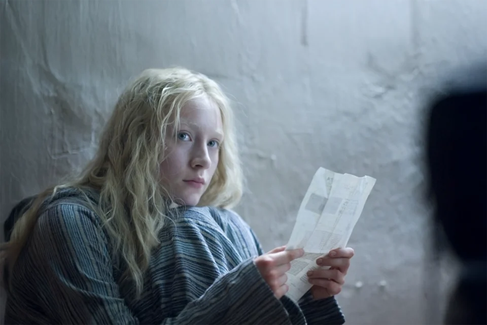 Hanna: thriller com Eric Bana, Cate Blanchett e Saoirse Ronan cruza espionagem, infância e controle estatal, na Netflix