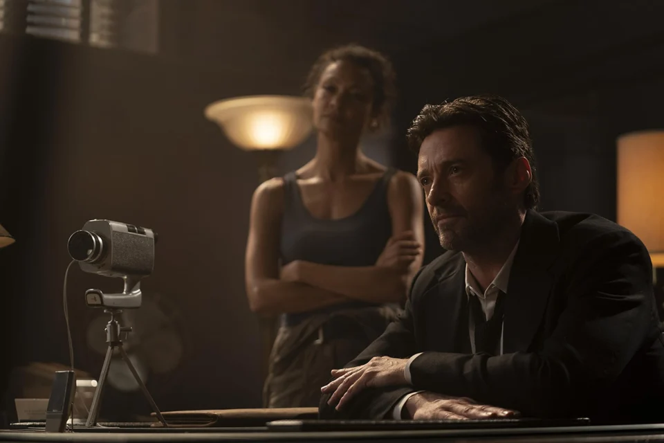 Na HBO Max: Hugh Jackman e Rebecca Ferguson num filme que não grita — só te puxa para dentro