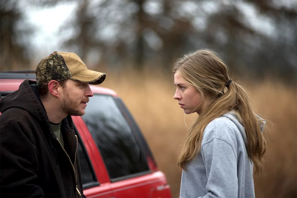 Não recomendado para cardíacos: no Prime Video, “Águas Que Corroem” aposta em tensão constante e escolhas sem retorno
