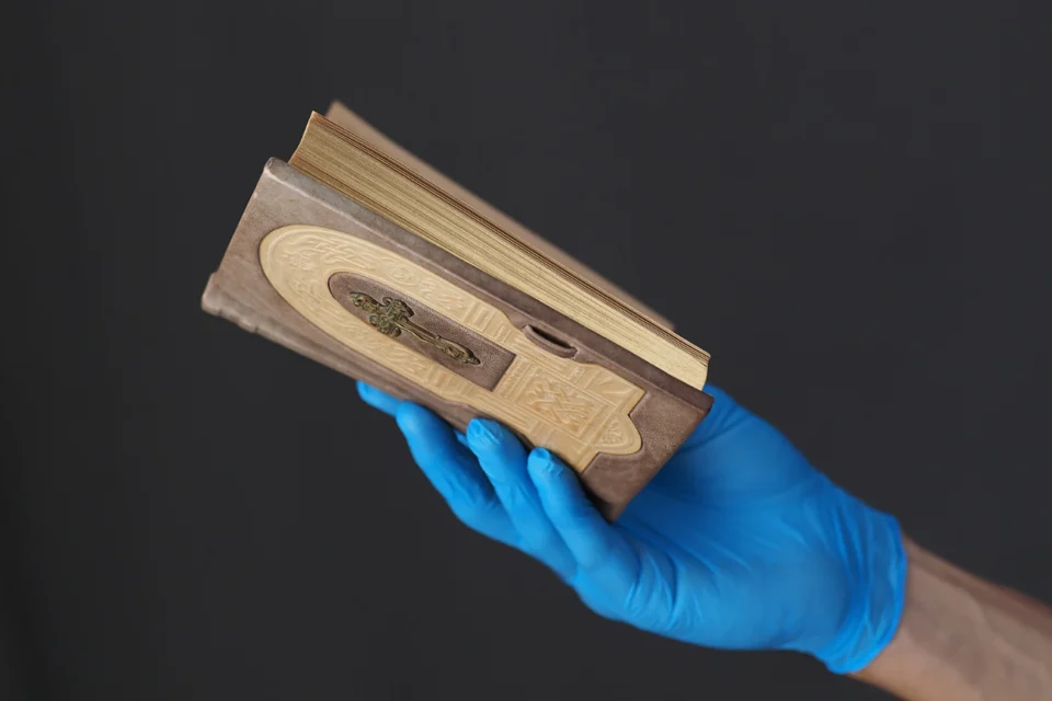 O mercado negro dos livros raros: como um exemplar vira uma “Ferrari”