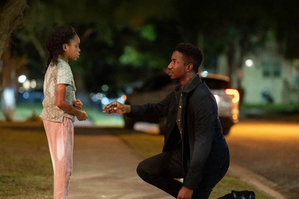 Prime Video tem um suspense tecnológico que parece episódio proibido de Black Mirror