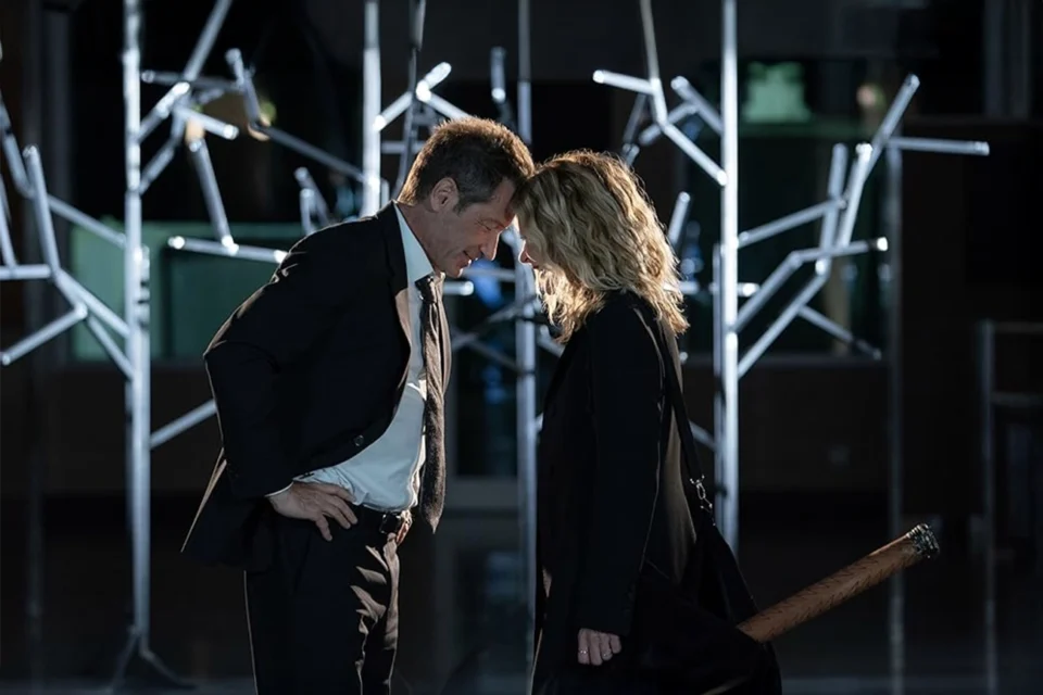 Comédia romântica dirigida e estrelada por Meg Ryan chega à Netflix e é perfeita para curtir debaixo das cobertas durante a chuva