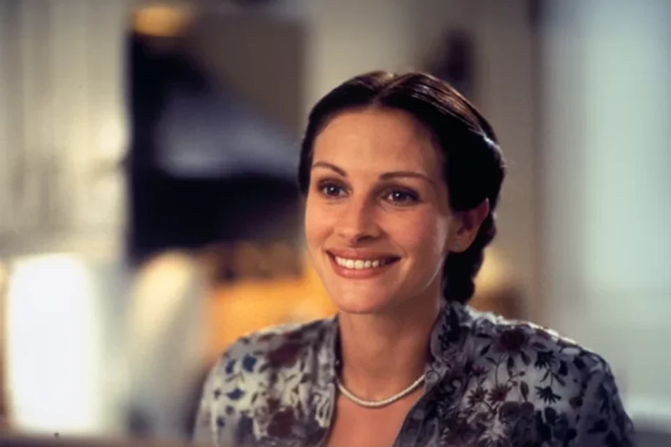 O cinema nunca conseguiu repetir essa receita: o maior romance dos últimos 30 anos, no Prime Video