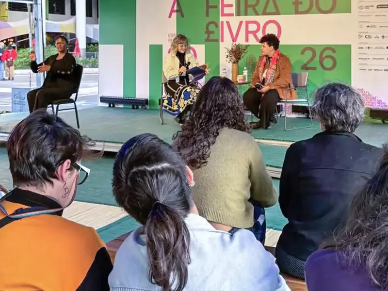 Literatura como resistência: tema ganha espaço n’A Feira do Livro