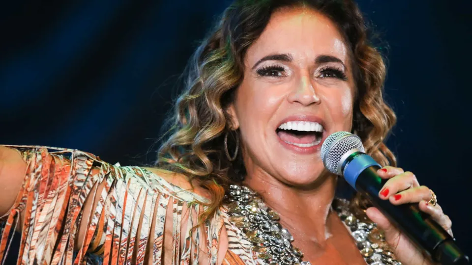 ‘Não dá para fazer arte que não emocione’, diz Daniela Mercury sobre a inteligência artificial