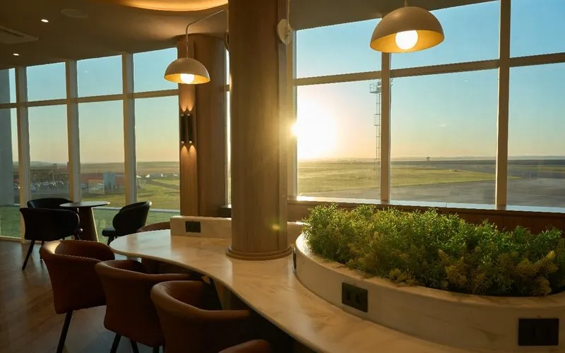 Aeroporto de Maringá ganha nova sala VIP