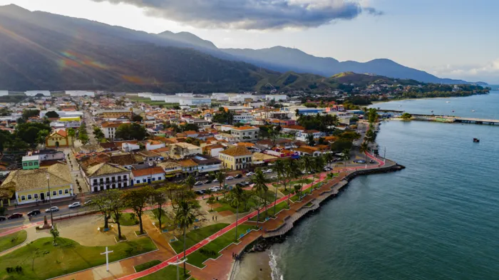 Após Ilha Bela, São Sebastião propõe taxa ambiental para visitantes – M&E