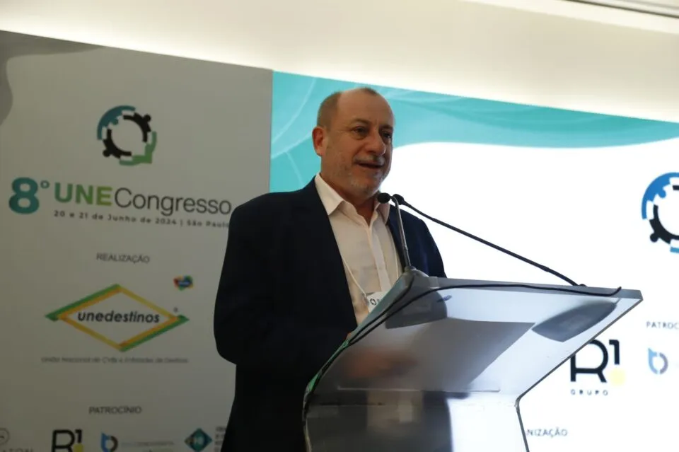 Bleisure une trabalho e lazer e aquece o turismo de eventos