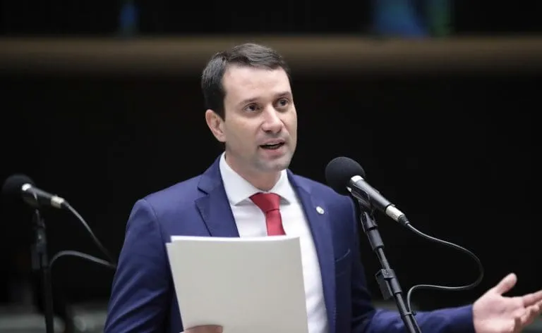 Comissão aprova projeto que exige acessibilidade em pontos turísticos