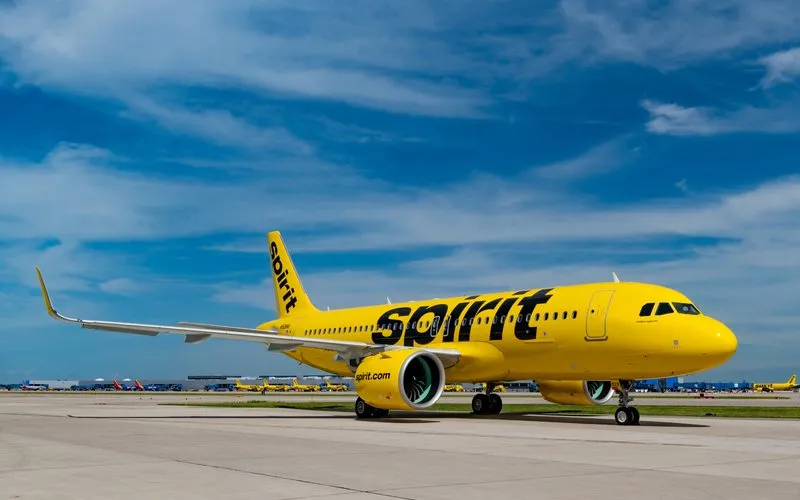 Companhia aérea irá demitir 1.800 comissários de bordo nos EUA