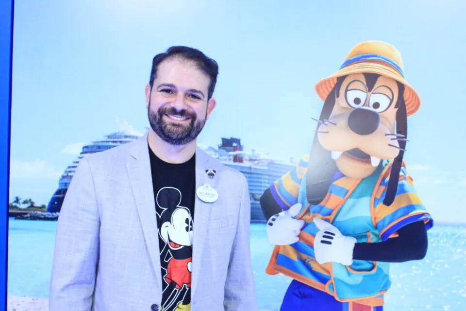 Disney aposta no Four Park Magic Ticket para manter liderança na América Latina – M&E