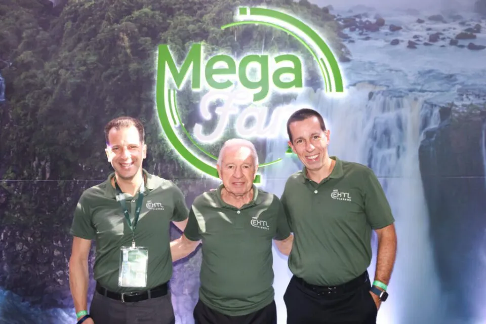 EHTL abre Mega Fam 2025 em Foz do Iguaçu com jantar e homenagens a agentes de viagens, veja fotos – M&E