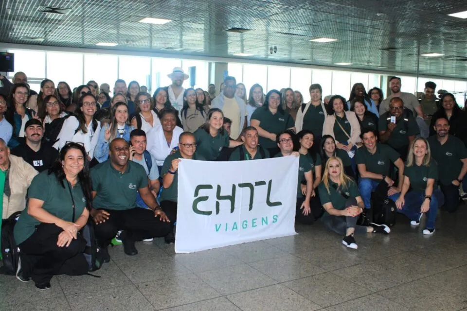 EHTL embarca agentes de viagens em voo fretado para Foz do Iguaçu no Mega Fam 2025 – M&E