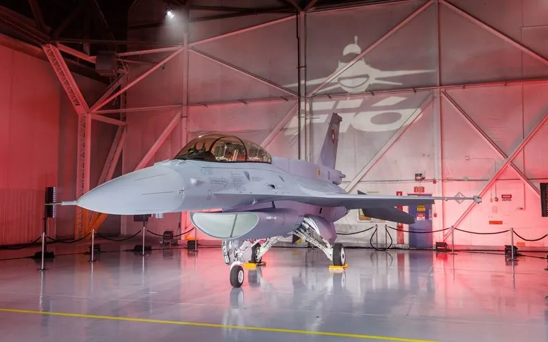 EUA aprovam possível venda de 12 caças F-16 Block 70 ao Peru