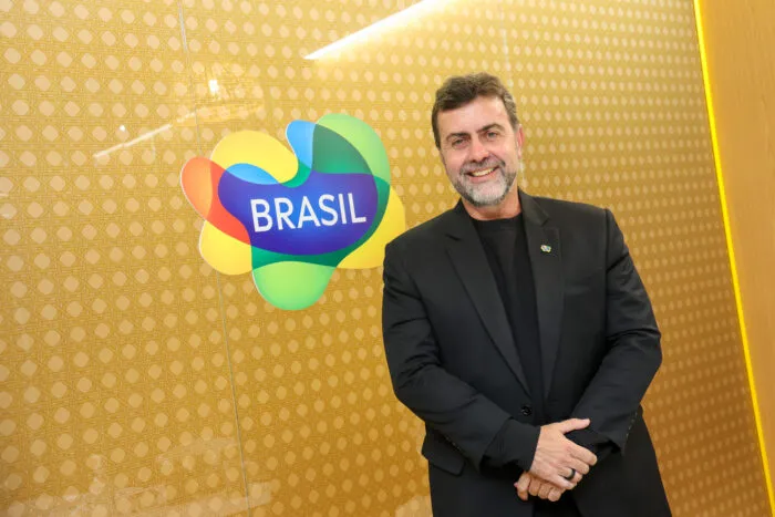 Ministério do Turismo pode ficar com Freixo; esquerda pressiona e fala em legado – M&E