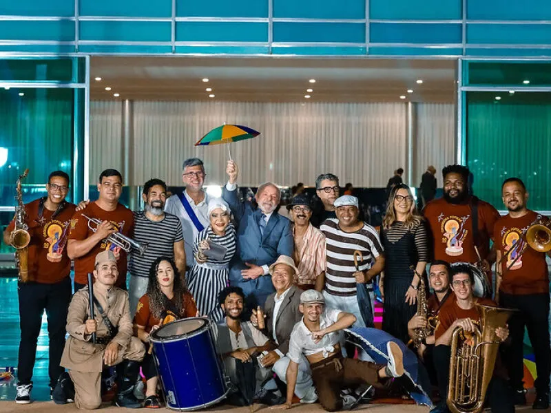 Oscar: Lula diz que cinema brasileiro vive grande momento ao comentar escolha de “O Agente Secreto”