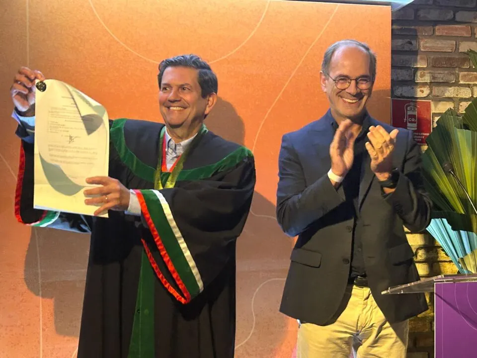 Otavio Leite recebe doutorado e destaca importância do Tax Free para o turismo brasileiro – M&E