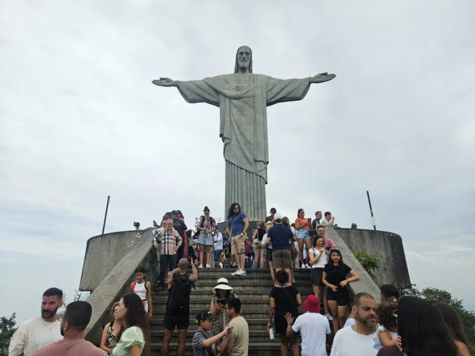 20241222 113827 Tax free: Rio de Janeiro regulamenta reembolso de compras para turistas internacionais